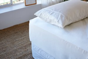 Bamboo Lyocell Bedding: Signature Bamboo Fitted Sheet