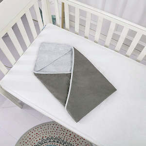 Nighttime Earthing Grounding Mat Nz: Silver-Lined Organic Cotton Swaddle Blanket for EMF Protection - 90cm X 75cm