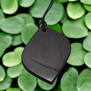 Shungite Healing And Protection Shungite Nz: Shungite Stone Petal Pendant - Connection to Nature, Love and Passion