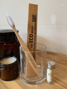 Beauty: ECO Bamboo Toothbrush - Adult