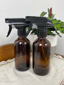 Essential Oil Accessories: Amber 250ml Spray Bottle 2 Pack