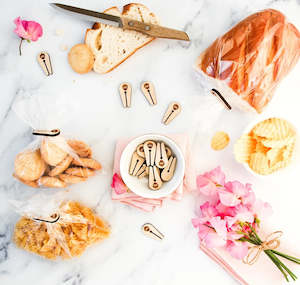 Cooking Equipment: Wooden Food Clip