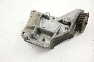Engines: Nissan R32 Skyline AC Air Conditioning Compressor Bracket RB HCR32 GTSt