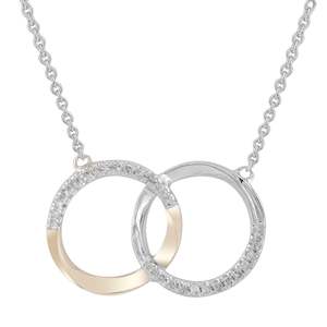 Double interlinked Diamond set Circle Pendnant on chain