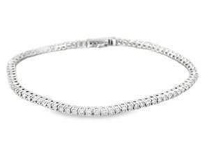 Bracelets And Bangles: 2.09ct Diamond Tennis Bracelet
