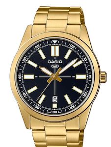Casio Anlogue with date gold plated with a black face.