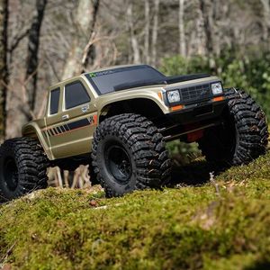 Rock Crawler: 1/10 SCX10 III Coyote 4X4 RTR Rock Crawler