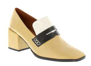 Loafers Slip Ons: Neo Martina Maize