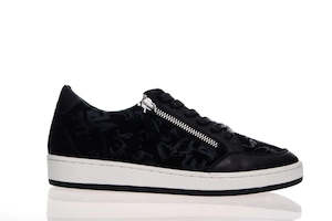 Sneakers: Alfie & Evie Ark Black Graffiti