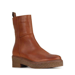 Boots 1: EOS Fritag Brandy