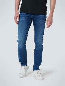 Mens: 711 REGULAR JEAN