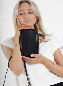 Attached To Me Bag - Black/Black