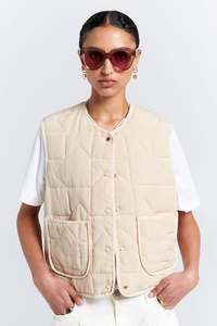 Quilted Drift Vest - Natural
