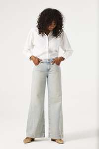 Garcia: Celia Front Seam Denim Jean - Light Used