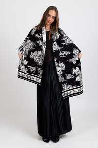 River Scarf - Black/White