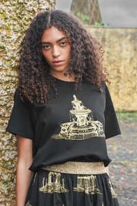 Womens Tee Shirts: Fountain Of Sparkle Tee - Black
