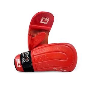 All Gloves: RIVAL RB5 Bag Mitts | Red