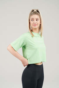 Elevate Cropped T-shirt