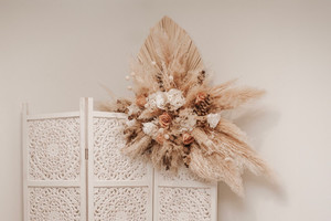 Products: Large dried florals Gypsy & Co. EVENTS