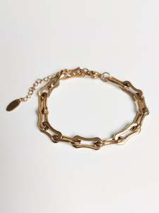 Bracelets: Caspian Chain Bracelet