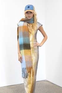 New Arrivals: Stormy plaid wool Scraf