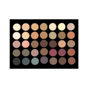 Crown Pro: Crown Colour Timeless Eyeshadow Palette