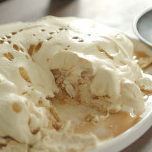 Rhubarb & Ginger Pavlova