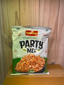 Nepalese: Wai Wai Noodles Bhujia Party Mix Veg