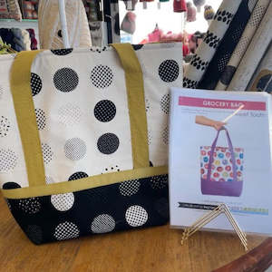 Bagmaking Patterns And Books: Grocery Bag Pattern from Robert Kaufman