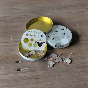 DMC Sheep Stitch Holders