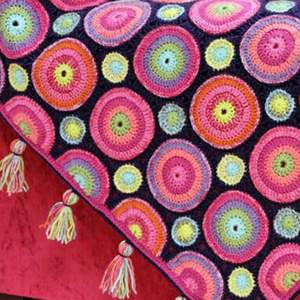 Kits: Magic Circles by Janie Crow - Handzon's Yarn Pack