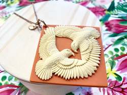 Frontpage: Tania Tupu Kea necklace - orange