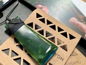 Jewellery - Necklace: Ngāi Tahu Large Toki Pendant