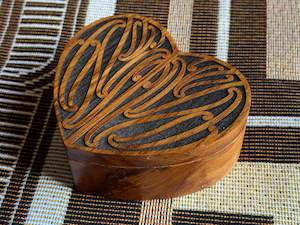 Wood: Papa Huia Box - Ngakau Heart