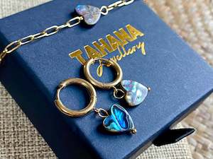 Earrings: Paua Heart Earrings and Bracelet set