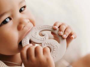 Tangata Moana Tagata Pasifika: Bo and Ko Pepi Teether - Koru