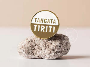 Maimoa Enamel Pin - Tangata Tiriti