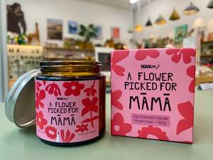 Gifts For Peeps: Flower for Mama Candle