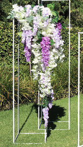 centerpieces-pedestal hire