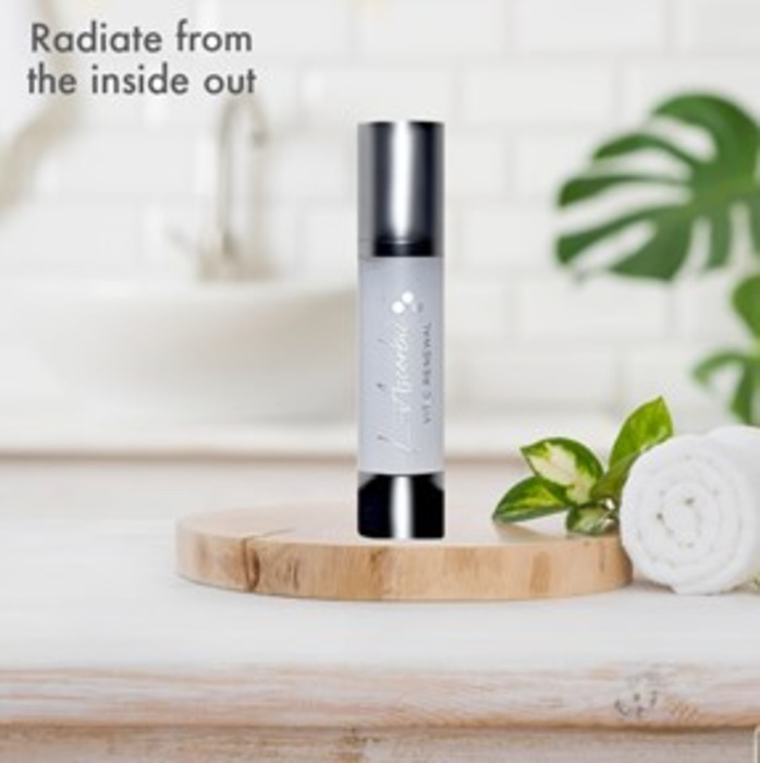 Products: L'Absorbic Vit C Renewal Mystic Beauty