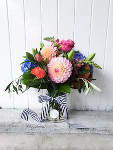 Beautiful Posy Vase - Summer Garden