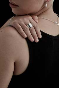 Rings: Six Piece Band Ring - Silver