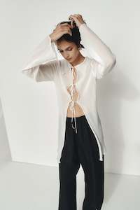 Ss23 Marle Sale: Lilou Top - Ivory Silk