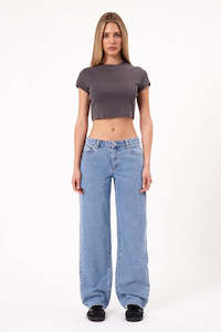 Womens Demin Jeans: Abrand 99 Baggy Gigi Mid Blue