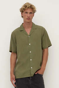 Size Xl: Assembly Miller S/S Shirt Chive