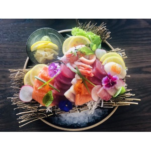 Products: Salmon Sashimi