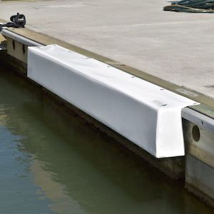 Barrier Contoured Marina Fenders