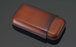Products: Siglo Patina Cigar Case Brown 3s