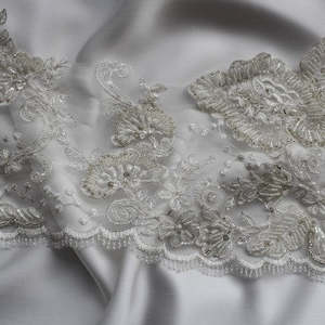 Trim: CHRISTIANNE TRIM