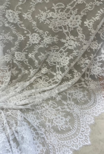 Bridal Fabrics Trimmings: VICTORIA CLASSIC WHITE ALL OVER LACE (2.6m LENGTH)